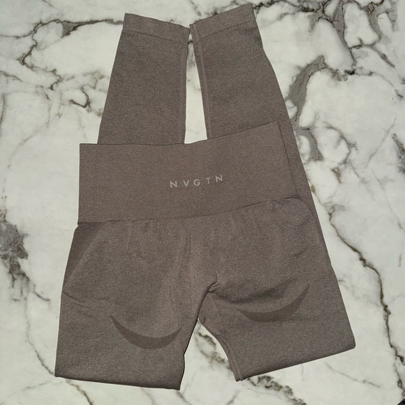 NVGTN Taupe Contour Seamless Leggings size S - Picture 3 of 5